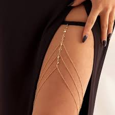 Bijoux de corps : ajoutez des pierres précieuses à votre style personnel