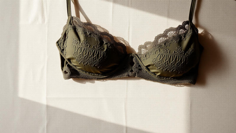 Bralette dentelle : comment porter cette lingerie tendance (guide 2026)