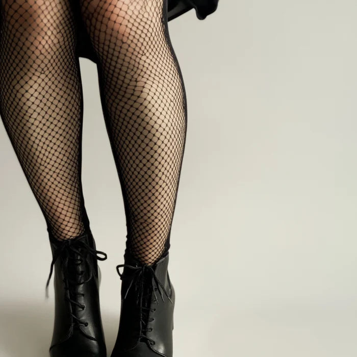 Collants Résille : Choisir entre Modèles Pas Chers et Luxe
