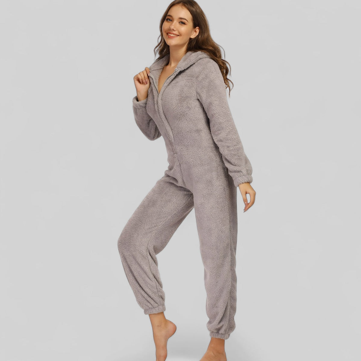 Combinaison pyjama femme en polaire avec capuche zippée