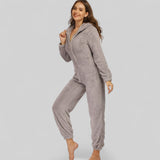 Combinaison pyjama femme en polaire avec capuche zippée