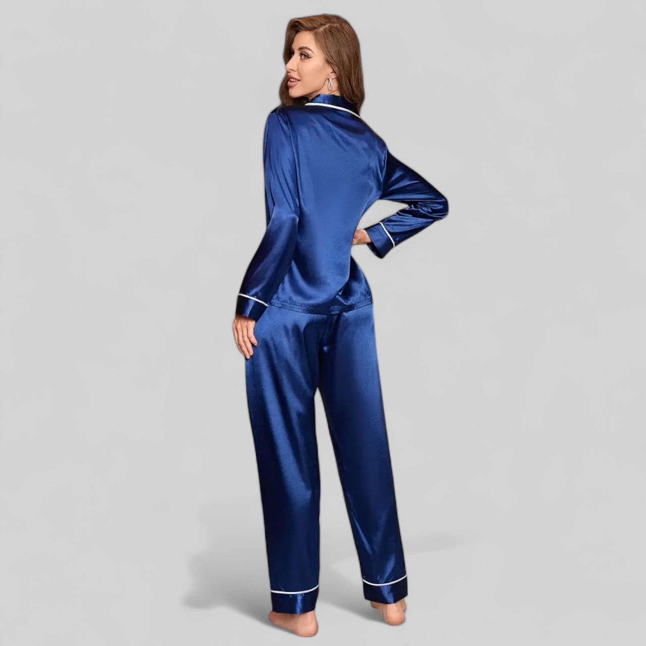 Ensemble pyjama femme en satin