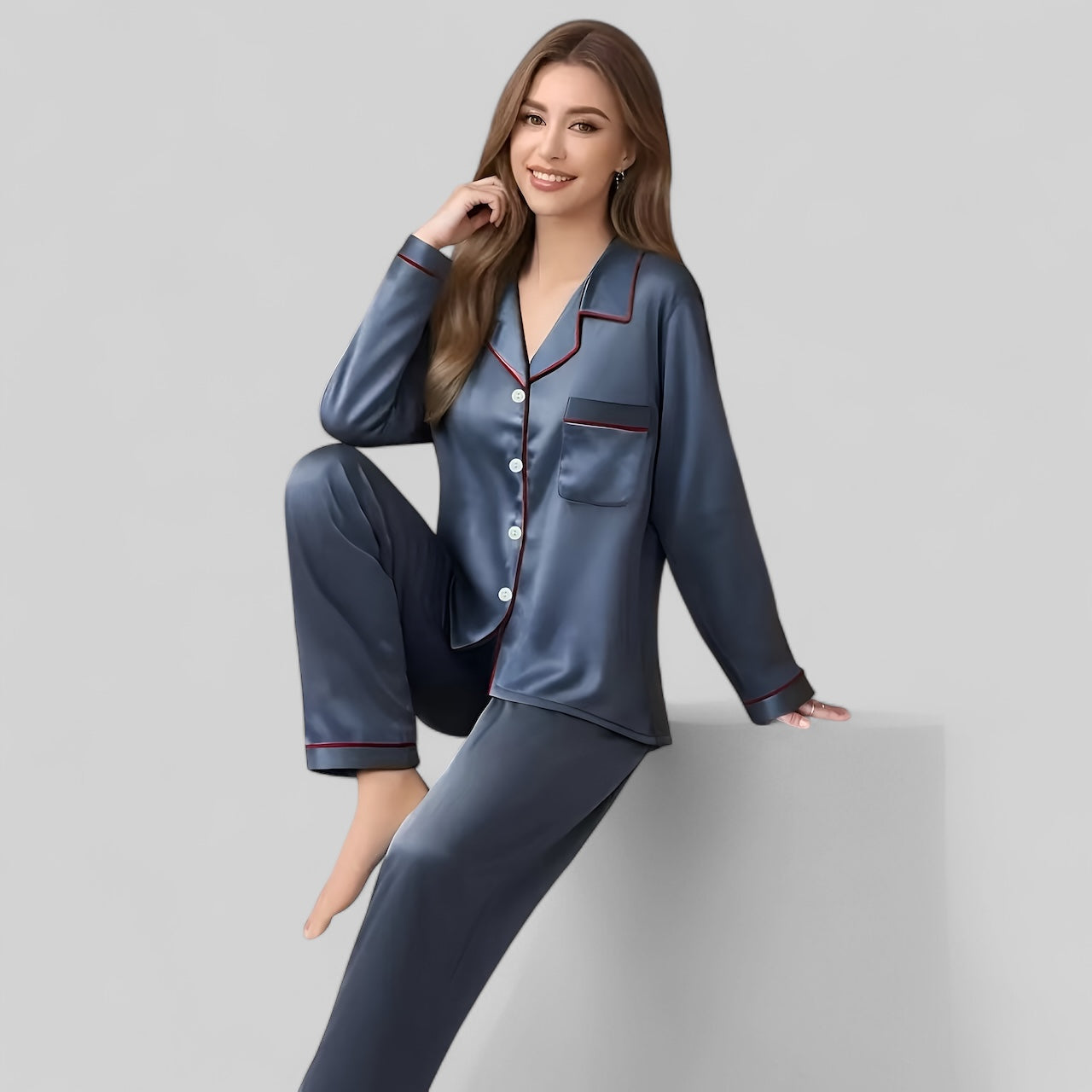 Pyjama chemise de nuit en satin bleu – Ensemble élégant