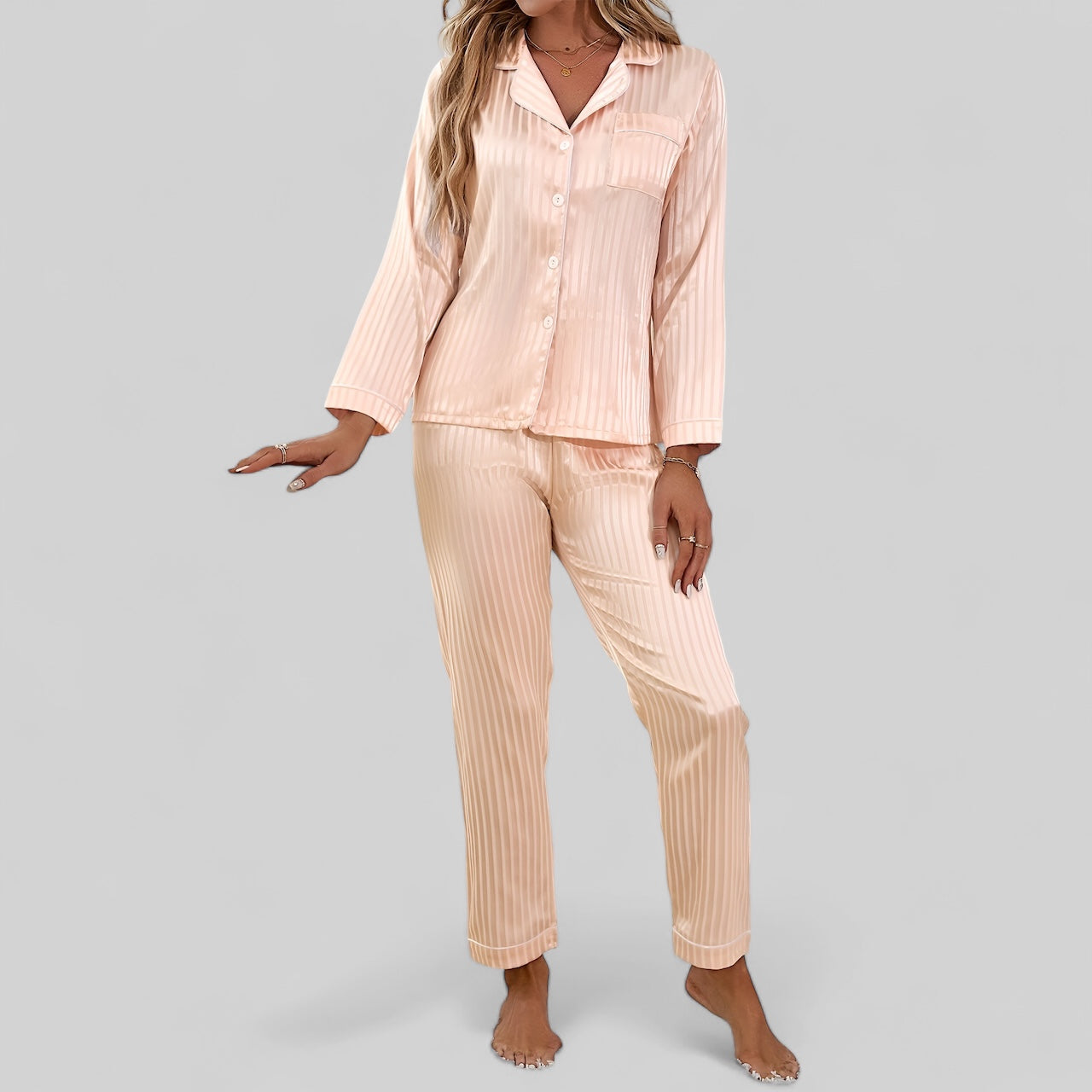 Pyjama en satin à rayures élégantes pour femme - Chemise