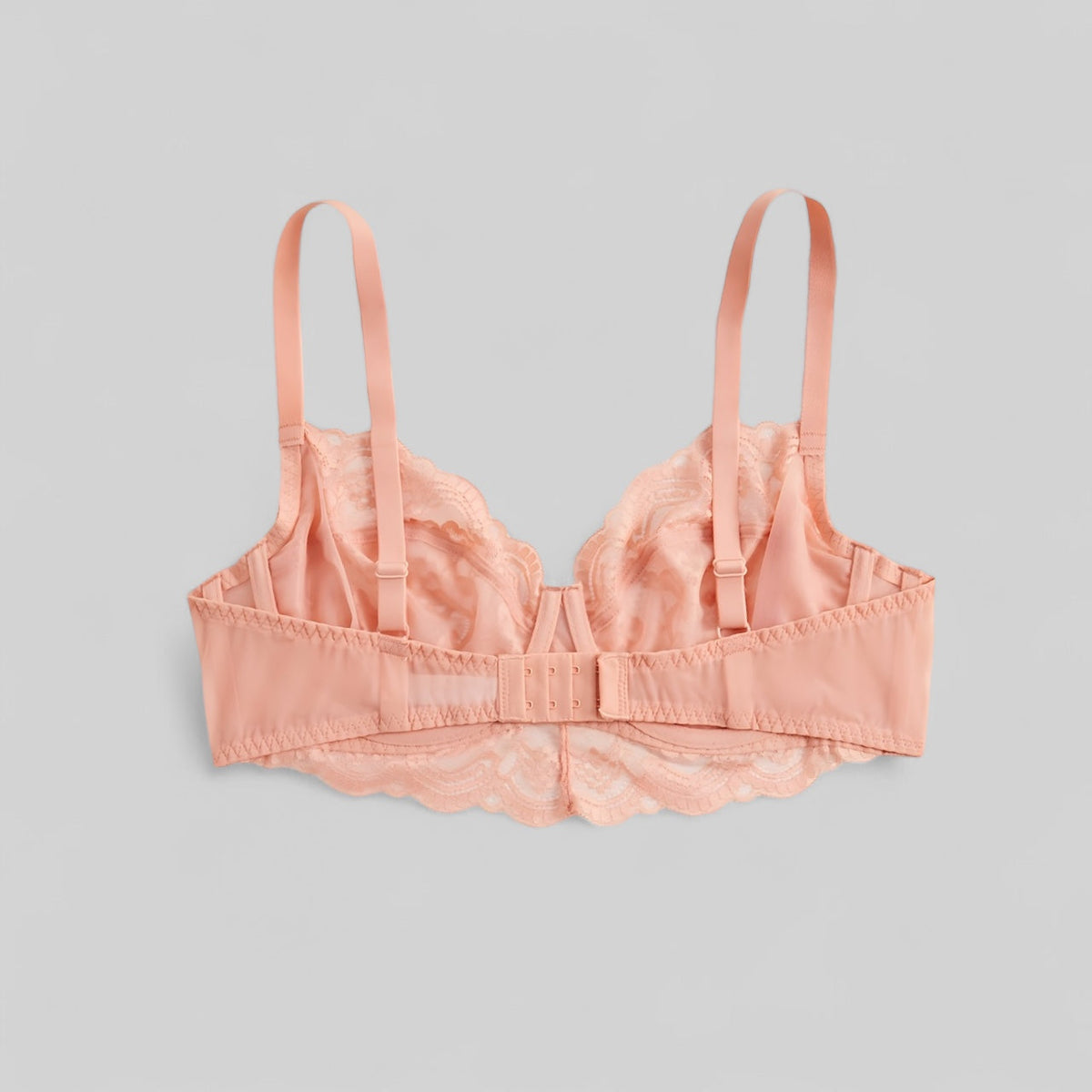 Soutien-gorge romantique en dentelle avec armatures
