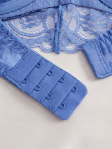 Soutien-gorge romantique en dentelle avec armatures