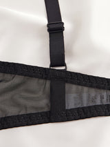 Soutien-gorge romantique en dentelle avec armatures